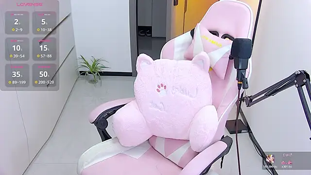 Fioriy66's cam snapshot