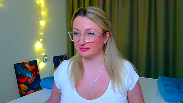 MilaLove__'s cam snapshot