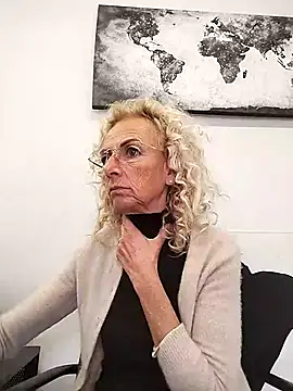 clarabell4 live sex cam