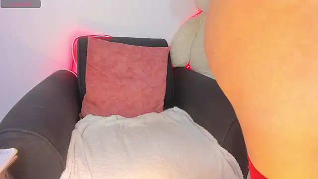 MIaloveone_ live sex cam