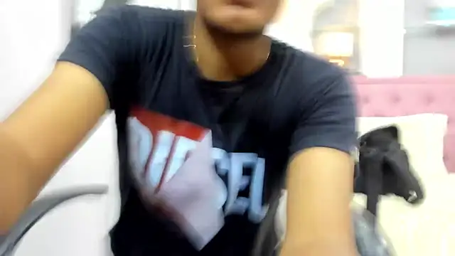 boylittle19cm live sex cam