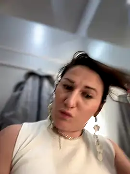 ZhenjaPoledance live sex cam