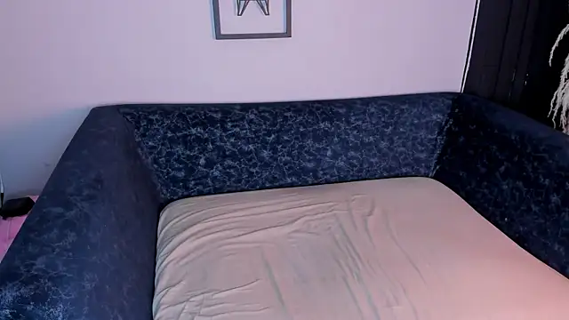 Charlotte_Williams_1's cam snapshot