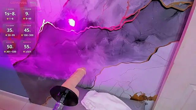 lust_luna's cam snapshot