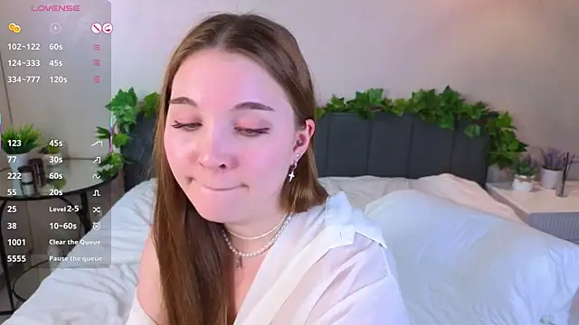 ConstanceHelms's cam snapshot