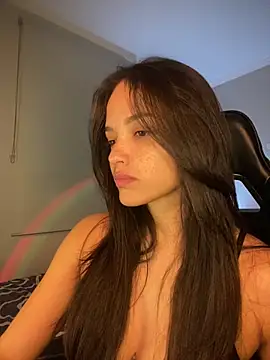 MisFrekcles_ live sex cam