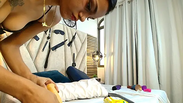 Cinthiabaker's cam snapshot