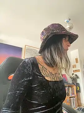 PuraTinta_miau's cam snapshot