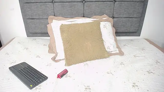 Ana_Paula0's cam snapshot