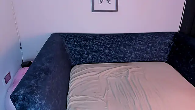 Charlotte_Williams_1's cam snapshot