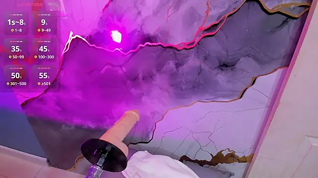 lust_luna's cam snapshot