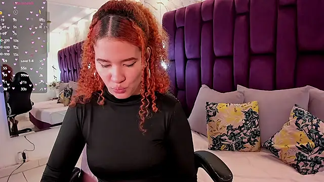 avrilwaynee's cam snapshot