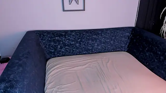 Charlotte_Williams_1's cam snapshot