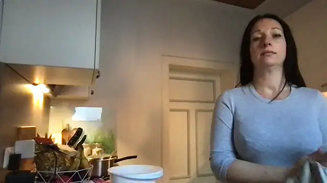 Viola_Beck's cam snapshot