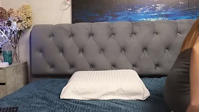 Strip-Lady's cam snapshot