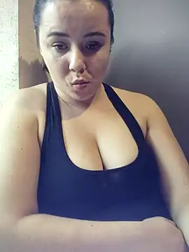 CutieMarine's cam snapshot