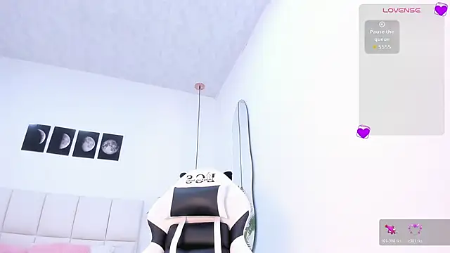 Brittany_cute18 live sex cam