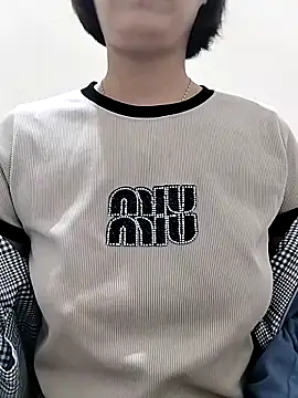 love_sexy090's cam snapshot