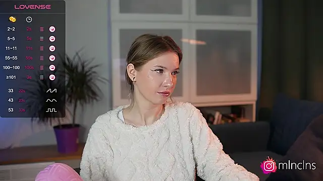 melanielwithu live sex cam