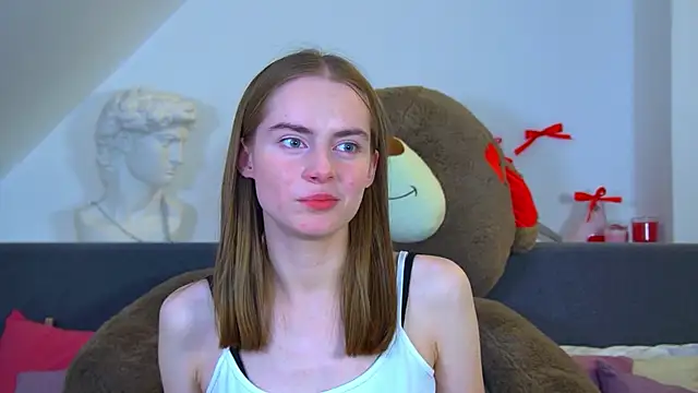 LiliLombroso's cam snapshot