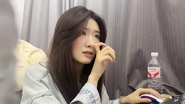 Moonlight-23's cam snapshot