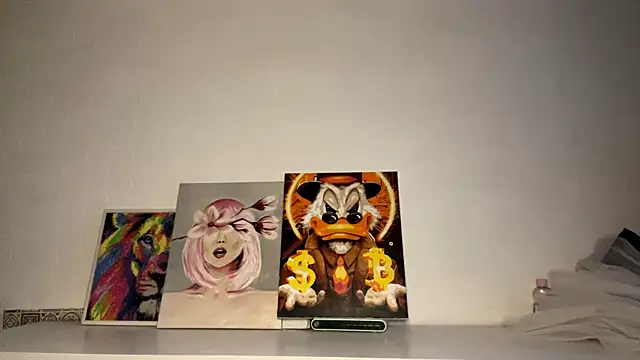 CindaWinn's cam snapshot