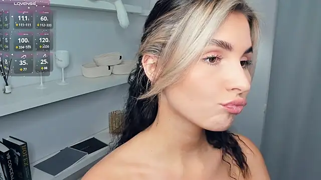 FeliciaKogen's cam snapshot