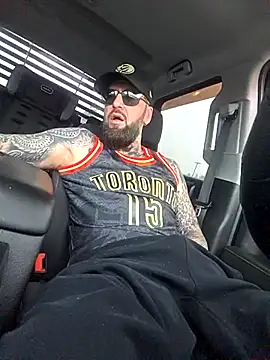 Beardedtattood live sex cam