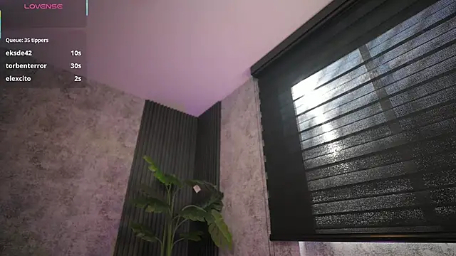 AmyWalker_'s cam snapshot