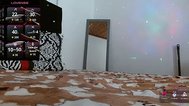 soniafuckboobs's cam snapshot