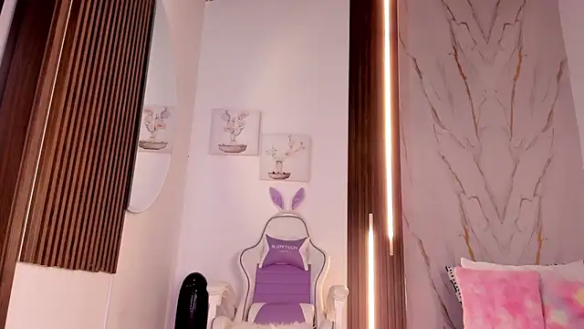 mia_six66's cam snapshot