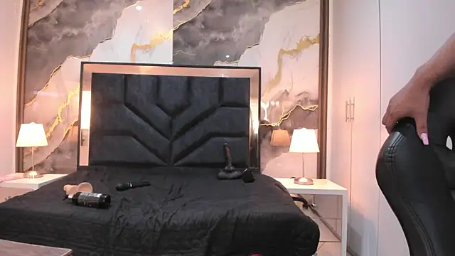 ElizabethRodriiguez's cam snapshot