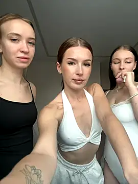 MelissaPinkiss's cam snapshot