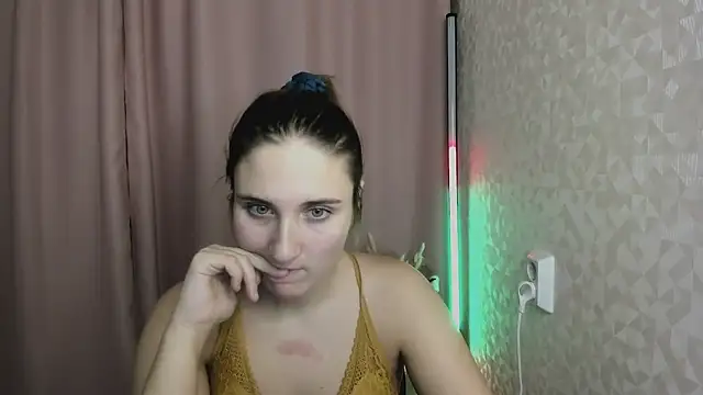 Miss_Elsa_ live sex cam