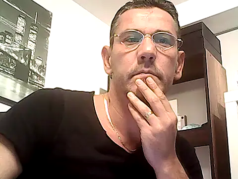 mastercharisma35 live sex cam