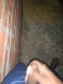 FinableKnee live sex cam