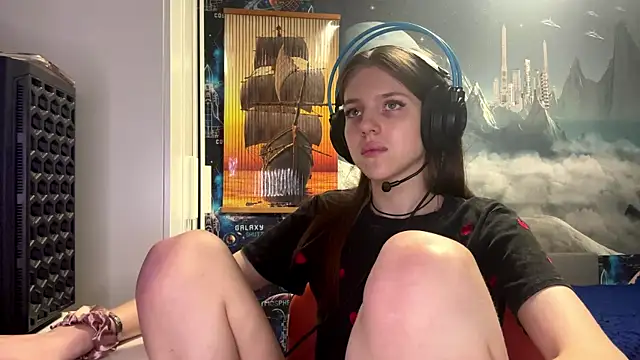 Elira_Breeze live sex cam