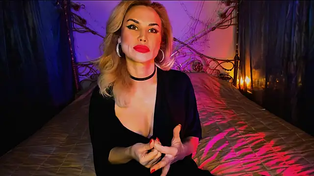 Radmila_Queen_ live sex cam