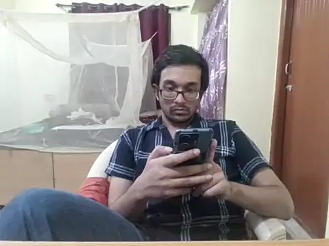 THE_NAKED_BOY live sex cam