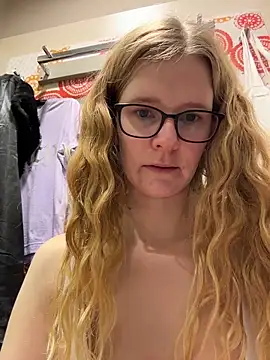 Bikergirl_97 live sex cam