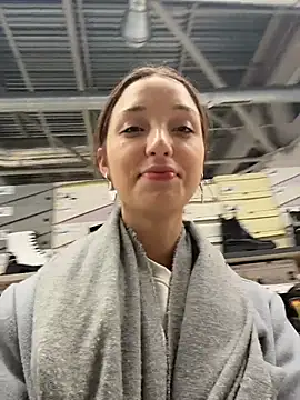 DollyTall live sex cam