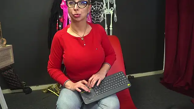 OliviaSmith's cam snapshot