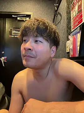 yuuki8910 live sex cam