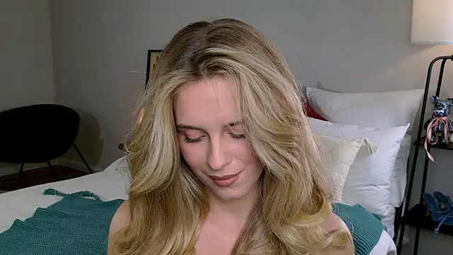 RozzitaBedberry live sex cam