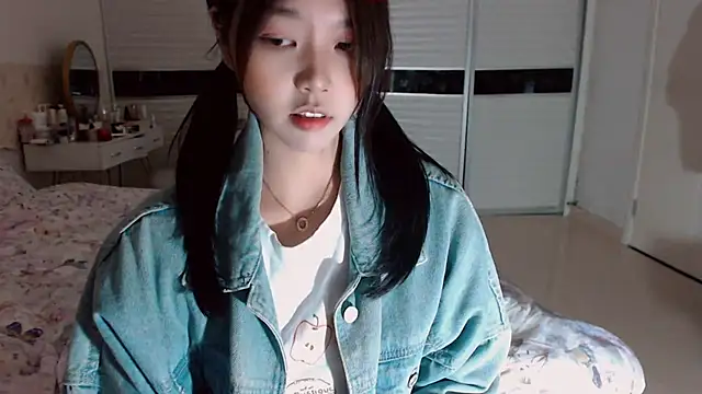 Miu1_girl live sex cam