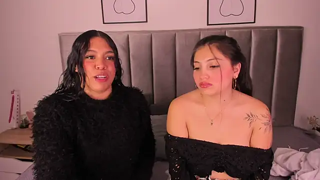 Kyra_Right live sex cam