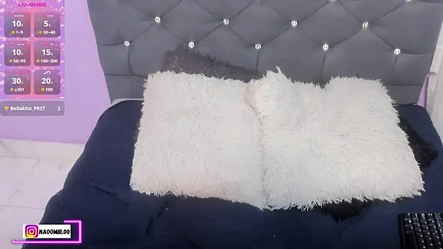naomii_0 live sex cam