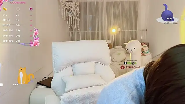 Vaidurya-Yolo live sex cam