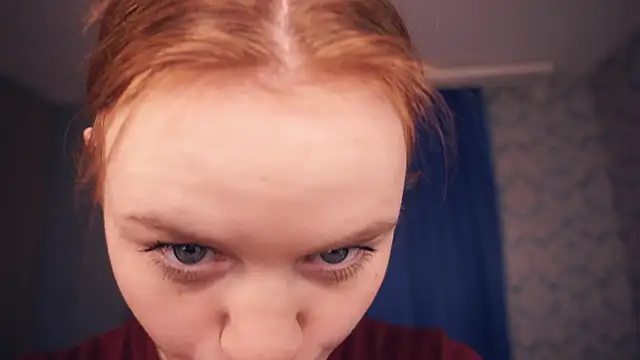 KarlynGow live sex cam