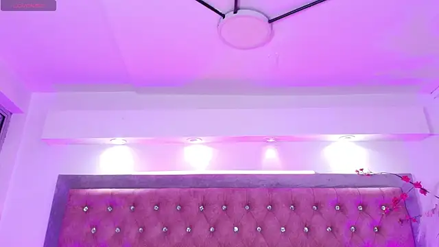 Tayzon_Foxxx live sex cam